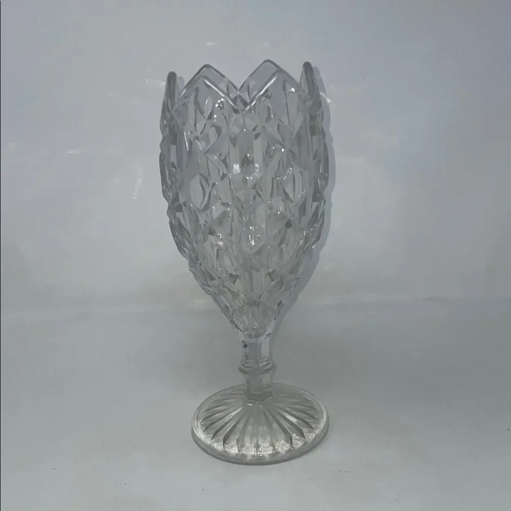 Antique Columbia Glass Henrietta Clear Vase